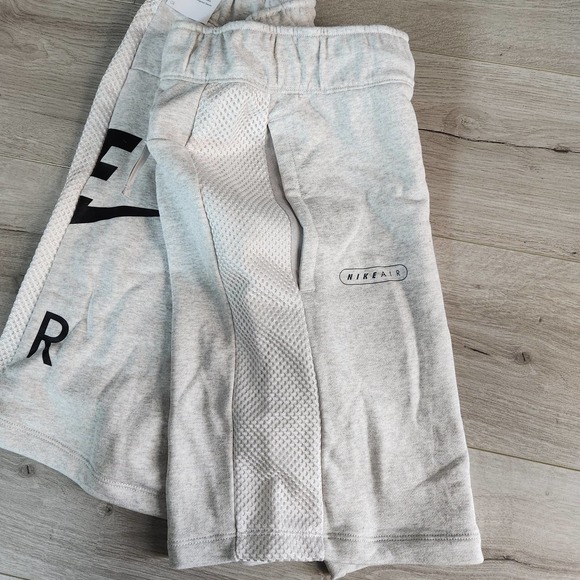 Nike Men's Sportswear Air French Terry Shorts Heather Grey - Picture 4 of 7